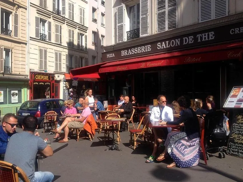 アパート Charm & Comfort A Montmartre パリ